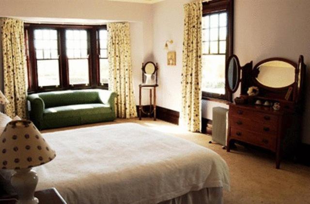 Petersons Armidale Winery And Guesthouse Dış mekan fotoğraf