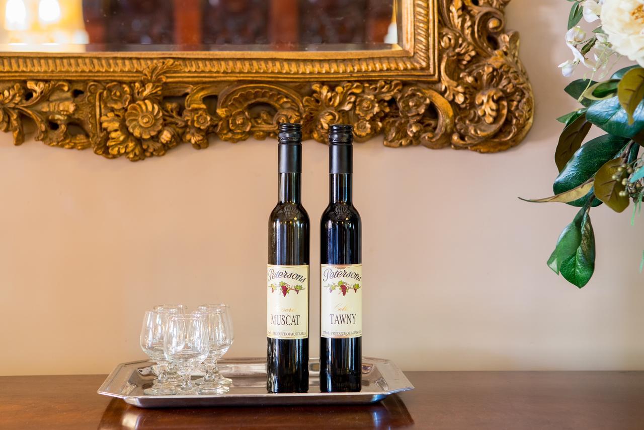 Petersons Armidale Winery And Guesthouse Dış mekan fotoğraf